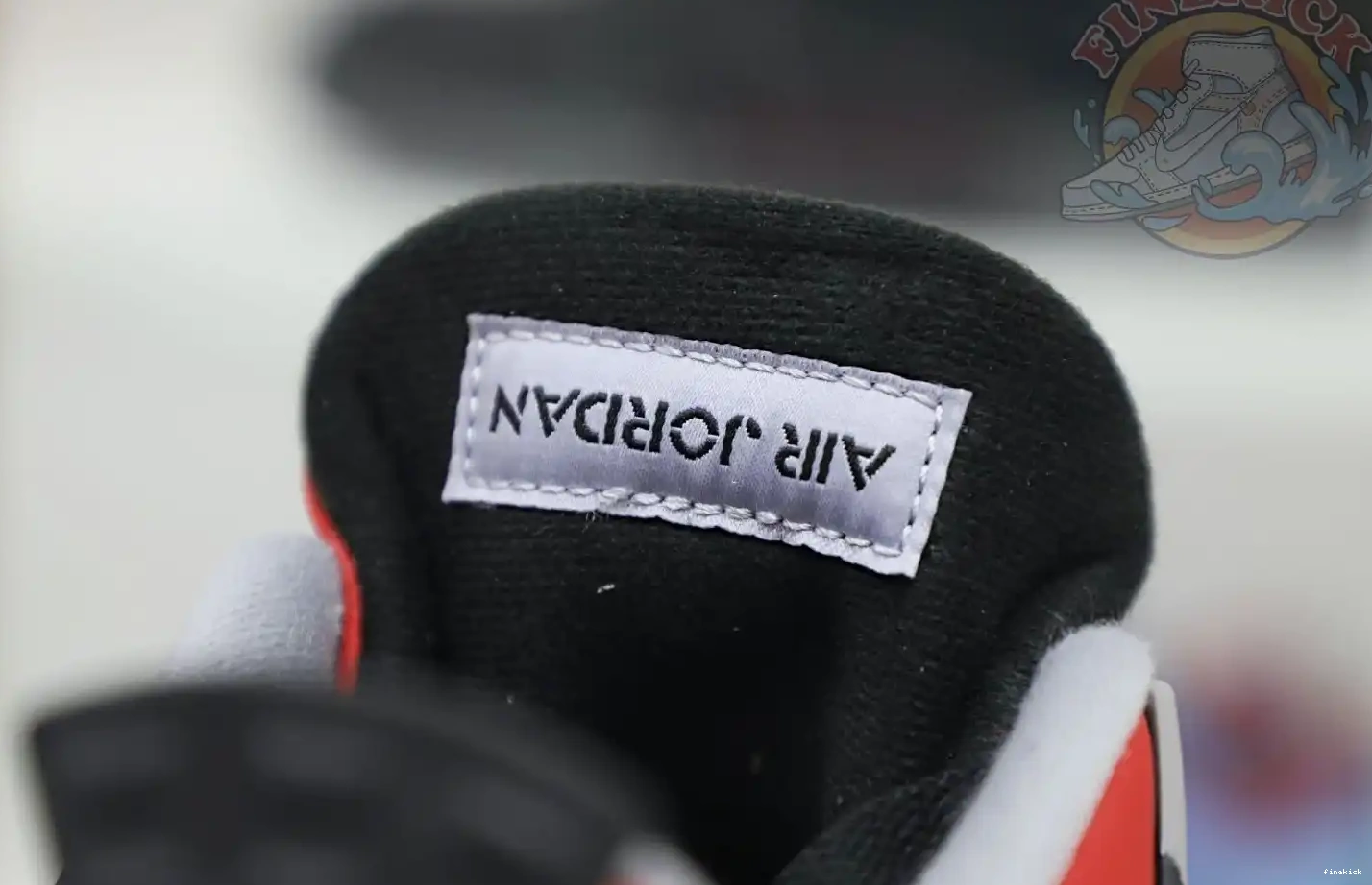 Air Jordan Bravo Jordan4 RetroToro 0507